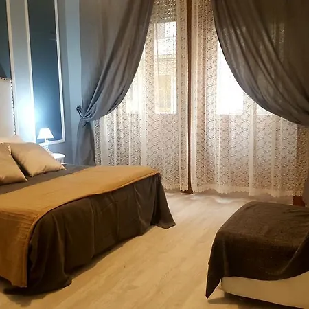 Paradise 3* Rom